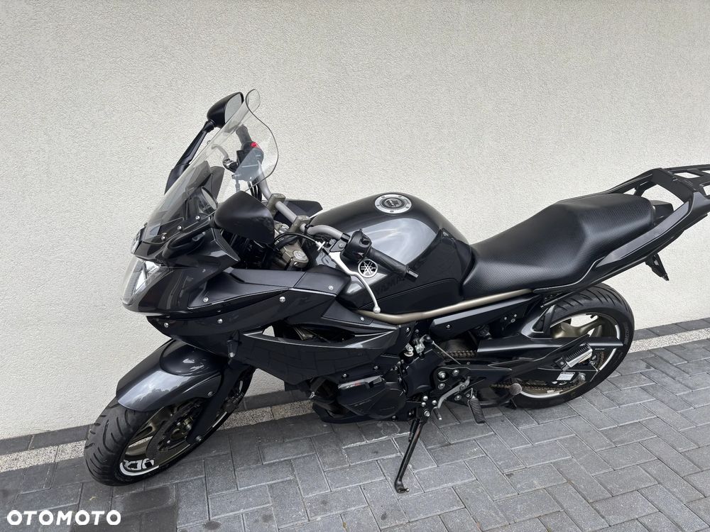 Yamaha XJ - 3