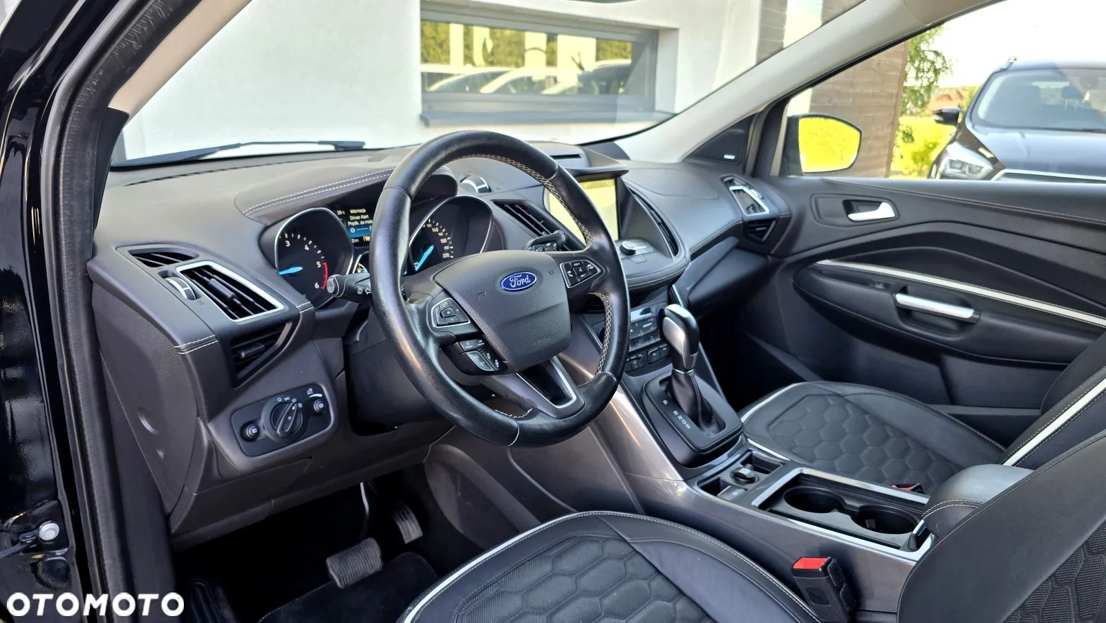 Ford Kuga 2.0 TDCi 4x4 Vignale - 21
