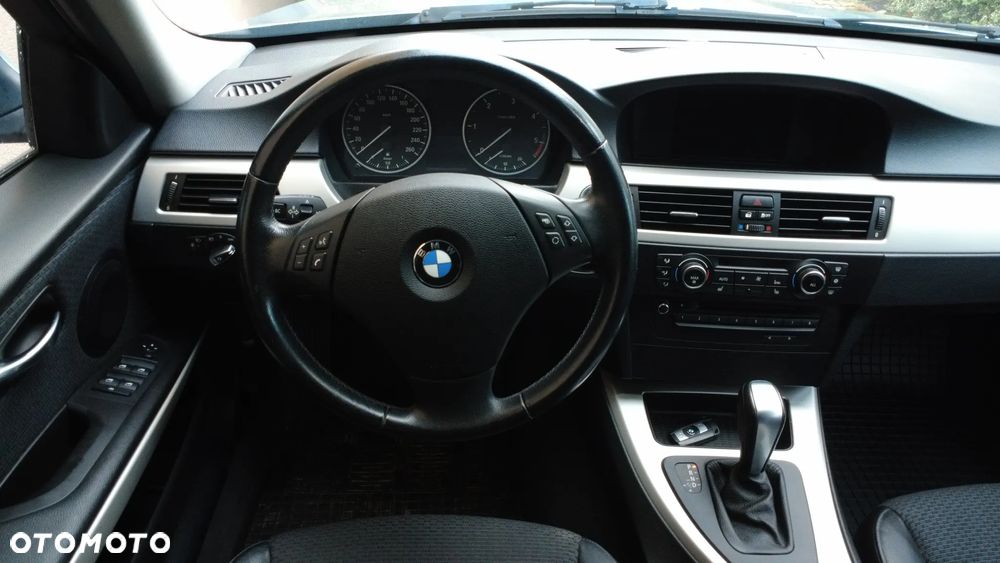 BMW Seria 3 - 8