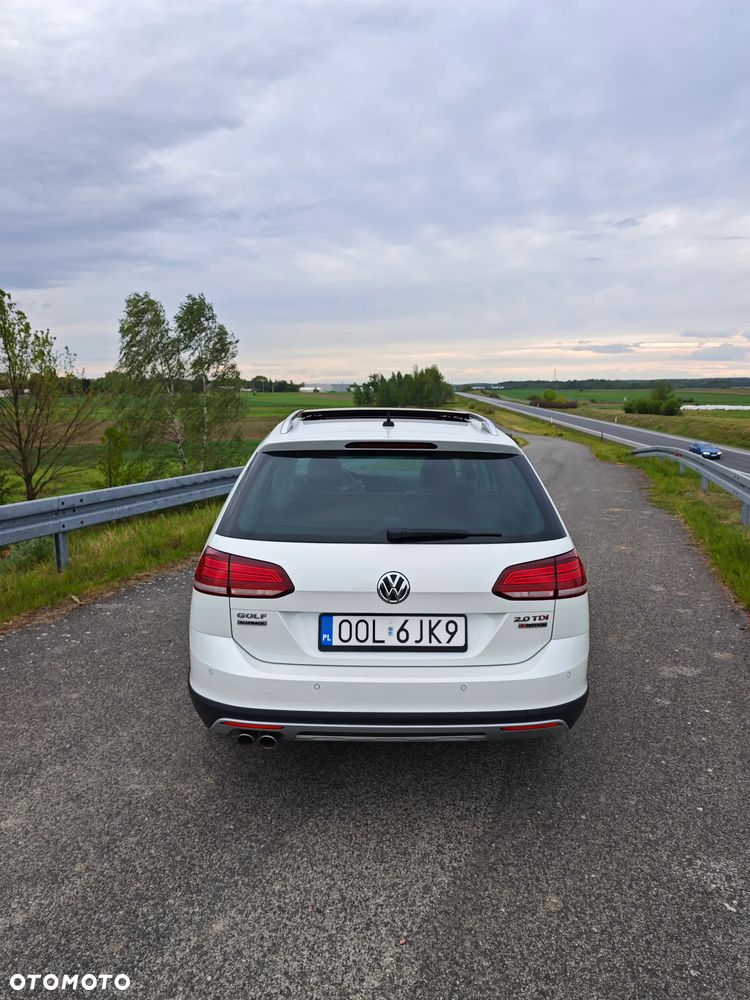 Volkswagen Golf - 5