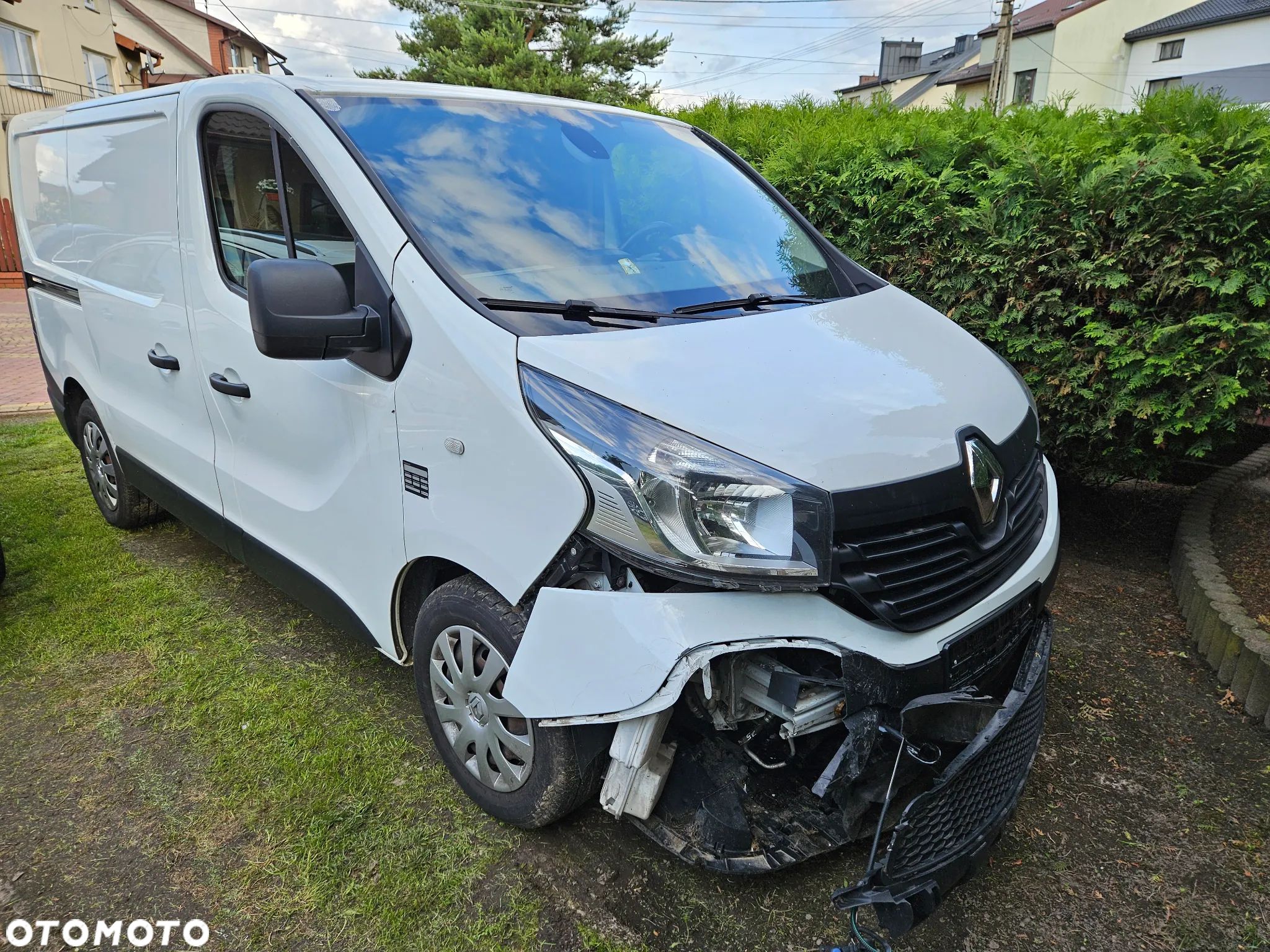 Renault Trafic - 1