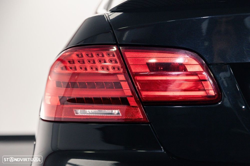 BMW 320 d Coupe Edição M - 10