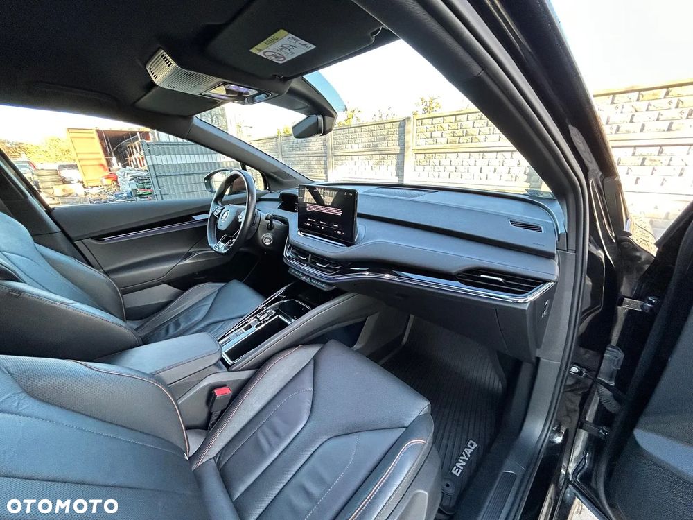 Skoda Enyaq 60 62kWh Founders - 26