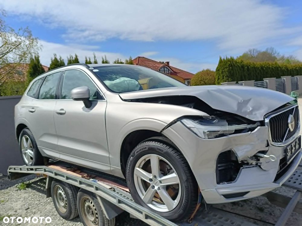 Volvo XC 60 B4 D Geartronic Momentum - 3