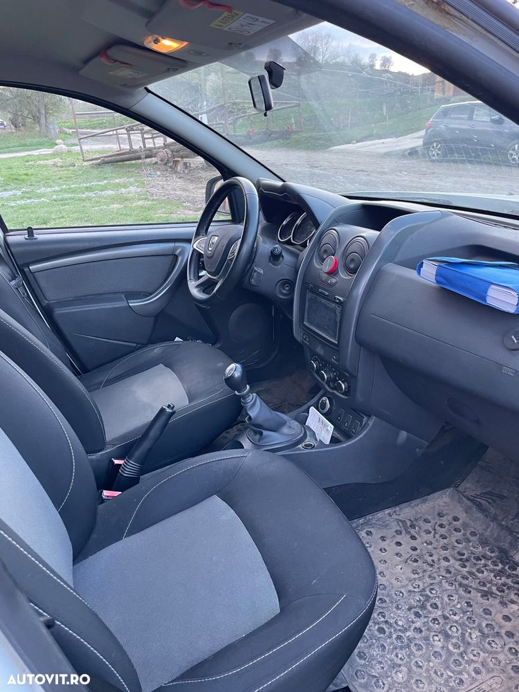 Dacia Duster 1.6 4x4 Ambiance - 4