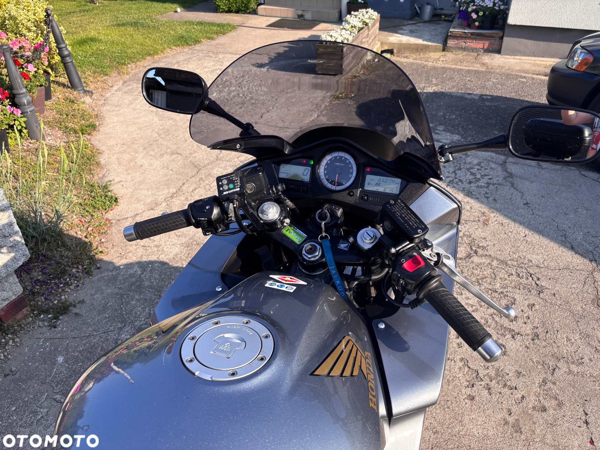 Honda VFR - 14