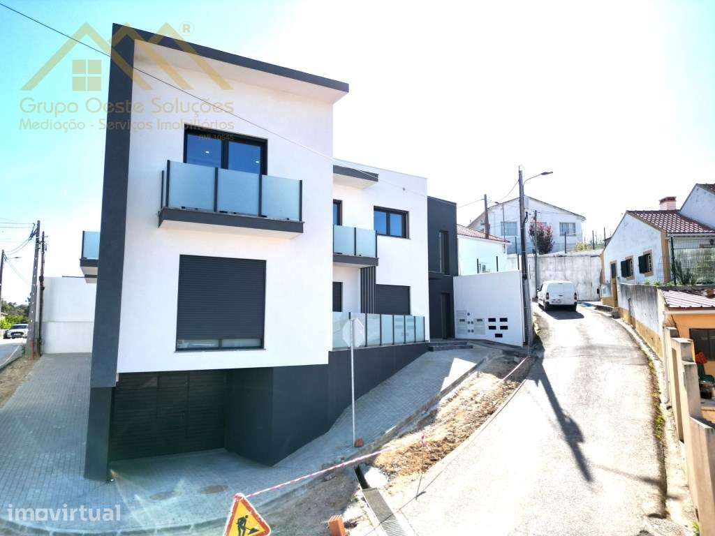 Apartamento T2 em Torres Vedras - Grande imagem: 3/34