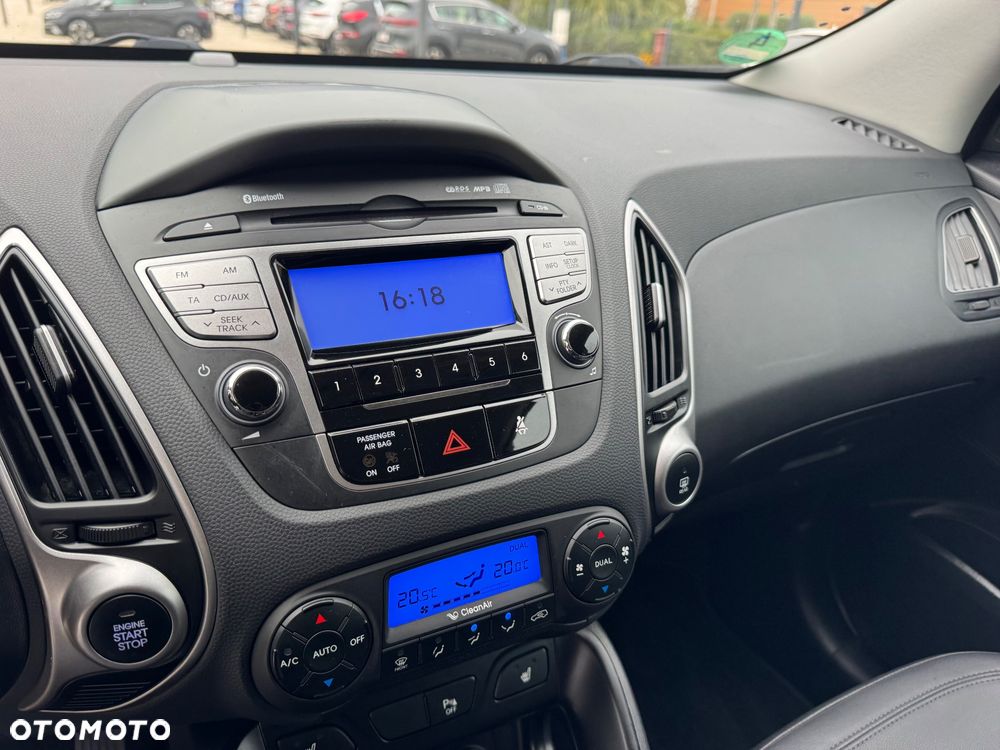 Hyundai ix35 1.6 2WD UEFA EURO 2012 Edition - 30