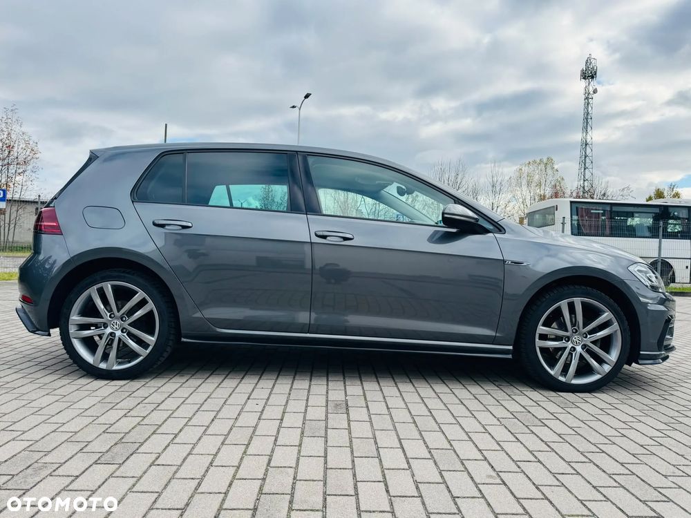 Volkswagen Golf - 9