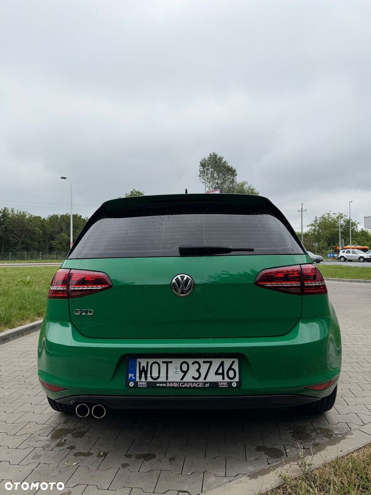 Volkswagen Golf 2.0 TDI BMT GTD - 6