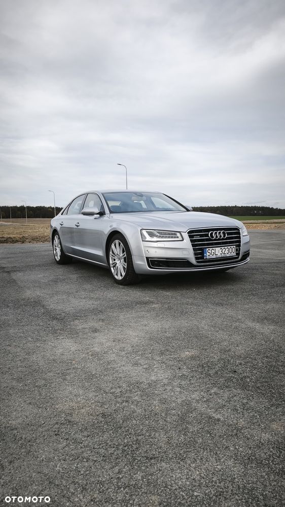 Audi A8 4.2 TDI clean diesel Quattro - 2