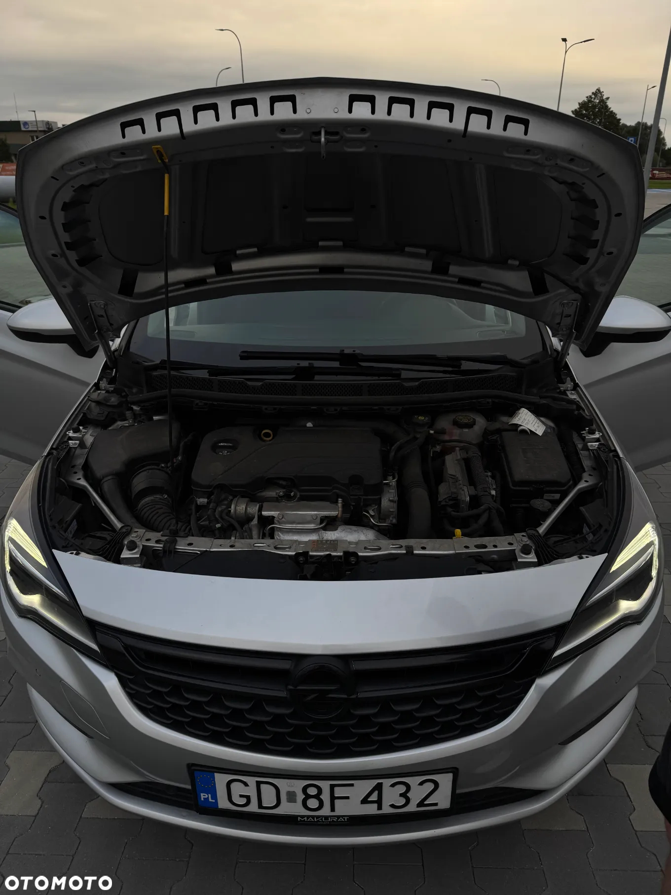 Opel Astra V 1.4 T Elite S&S - 16