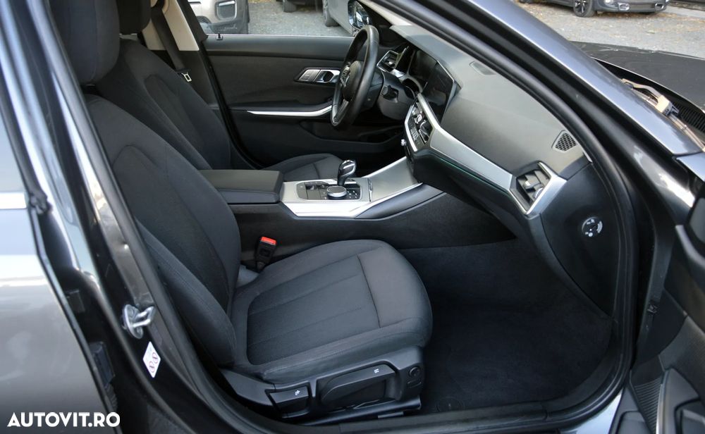 BMW Seria 3 318d Touring Aut. Advantage - 6