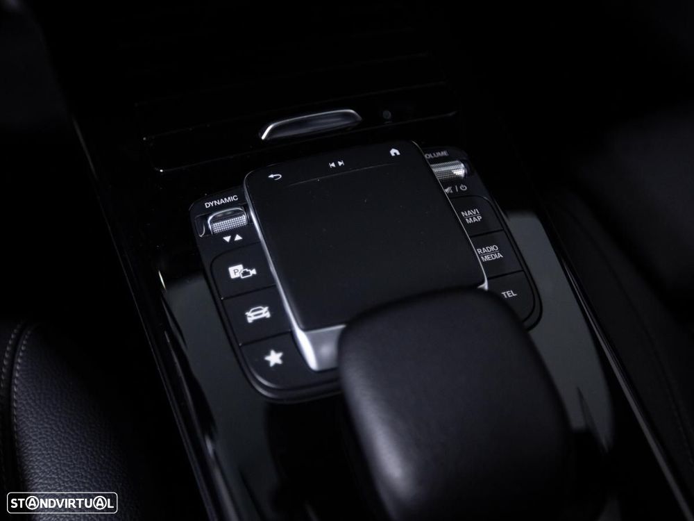 Mercedes-Benz CLA 250 e Shooting Brake Progressive - 22