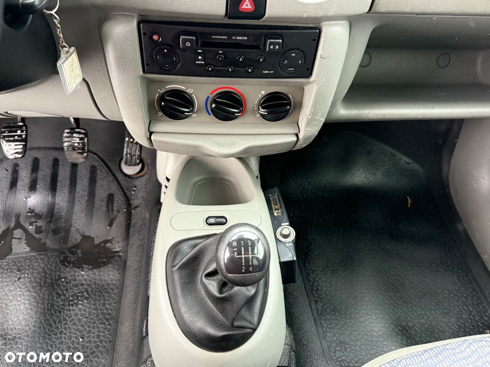 Renault Kangoo - 12