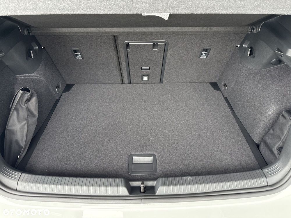 Volkswagen Golf 2.0 TSI OPF 4Motion DSG R - 16