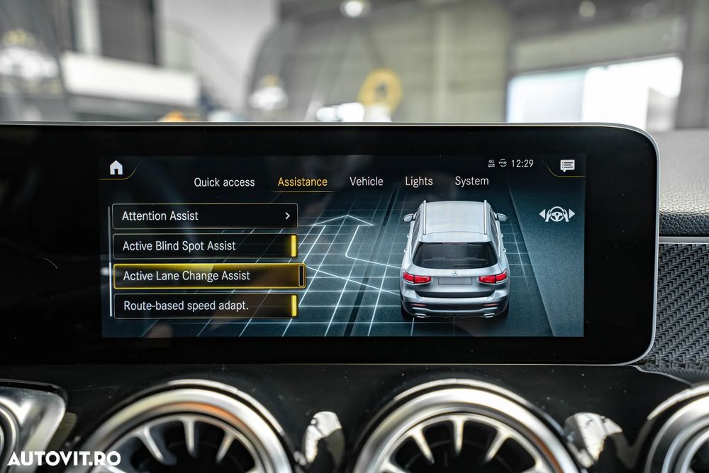Mercedes-Benz GLB 250 4MATIC Aut. - 7