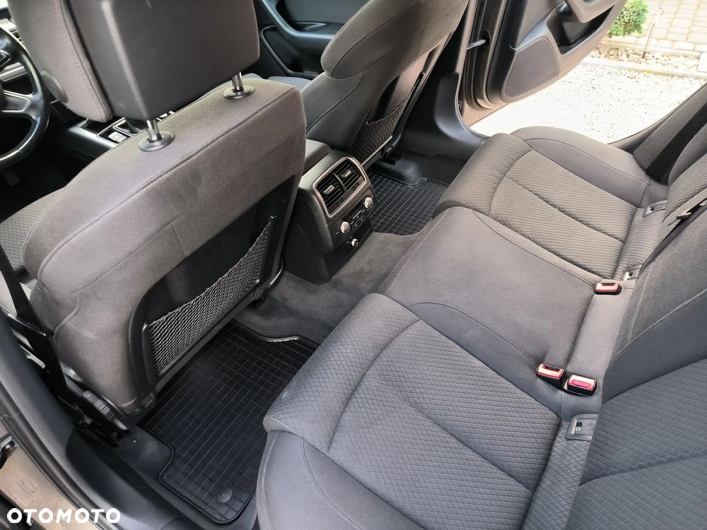 Audi A6 Avant 2.0 TDI DPF - 16