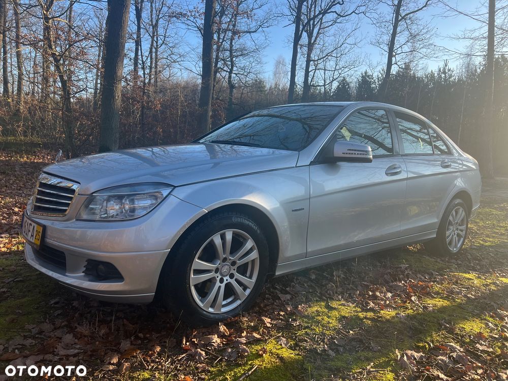 Mercedes-Benz Klasa C 180 Kompressor BlueEFFICIENCY Elegance - 14