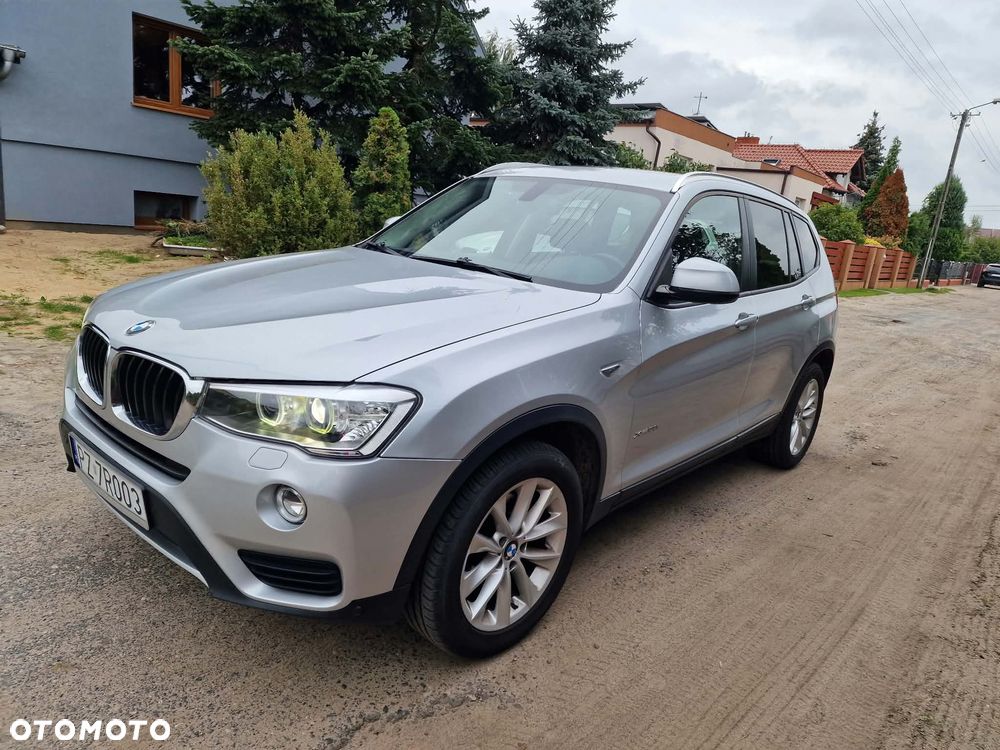 BMW X3 28i xDrive - 3