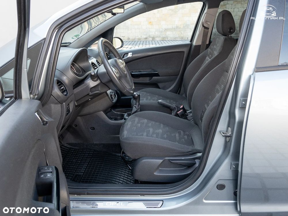 Opel Corsa 1.4 16V Satellite - 15