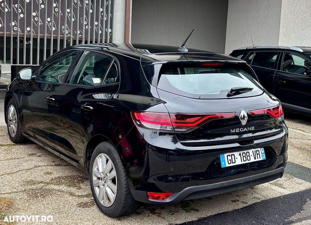 Renault Megane BLUE dCi 115 EDC Techno - 17
