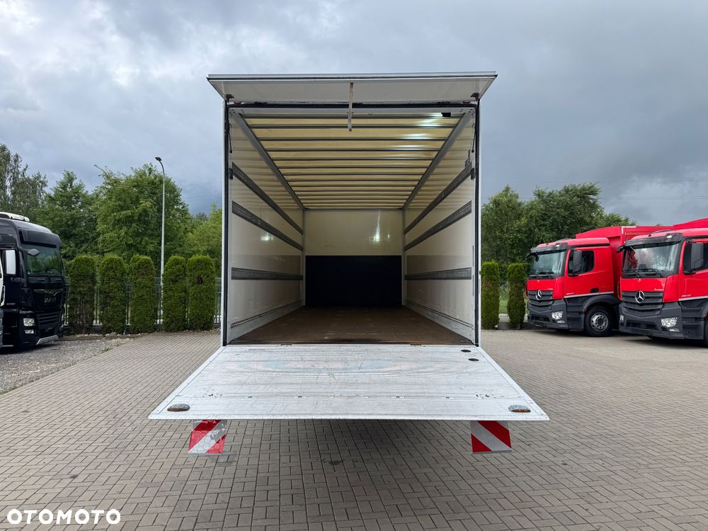 Mercedes-Benz ATEGO - 18