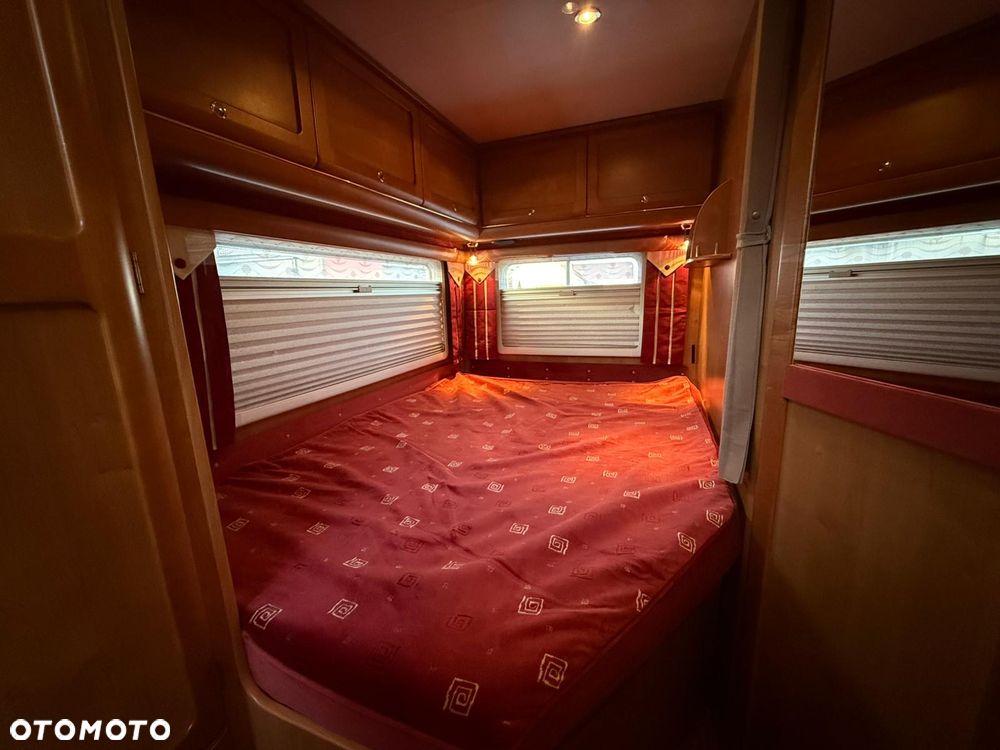 Rapido 987M Mercedes - 8