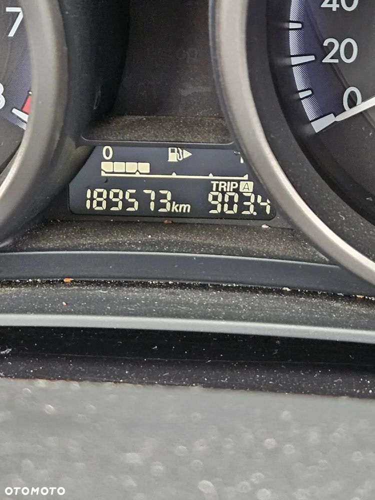 Mazda 3 - 9