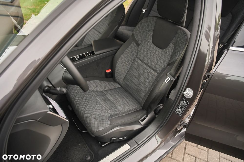Volvo S60 - 28