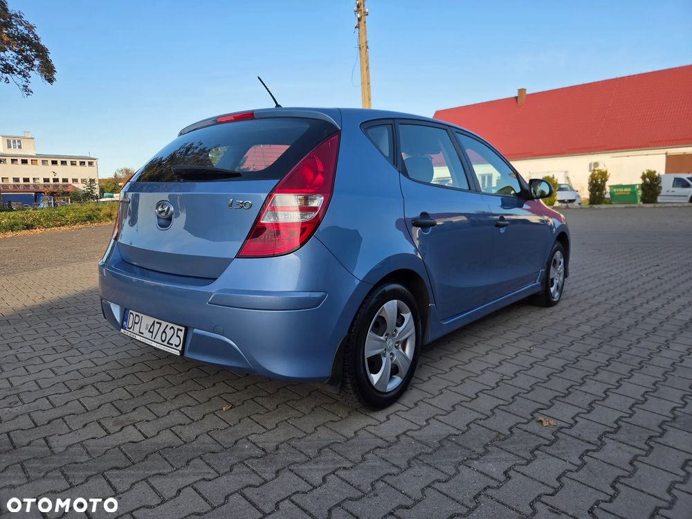 Hyundai i30 ver-1-4-edition-plus - 4