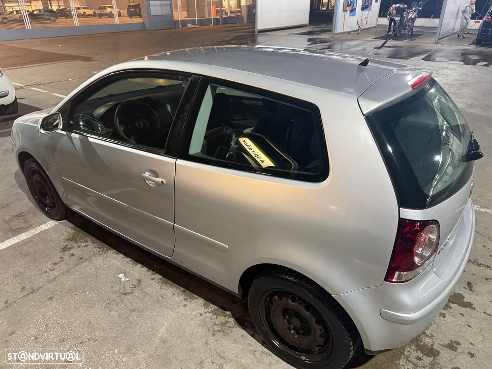 VW Polo 1.2 Confortline - 2