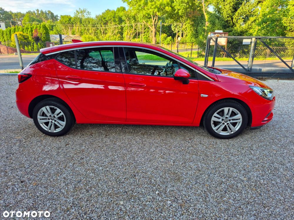 Opel Astra 1.4 Turbo Innovation - 4