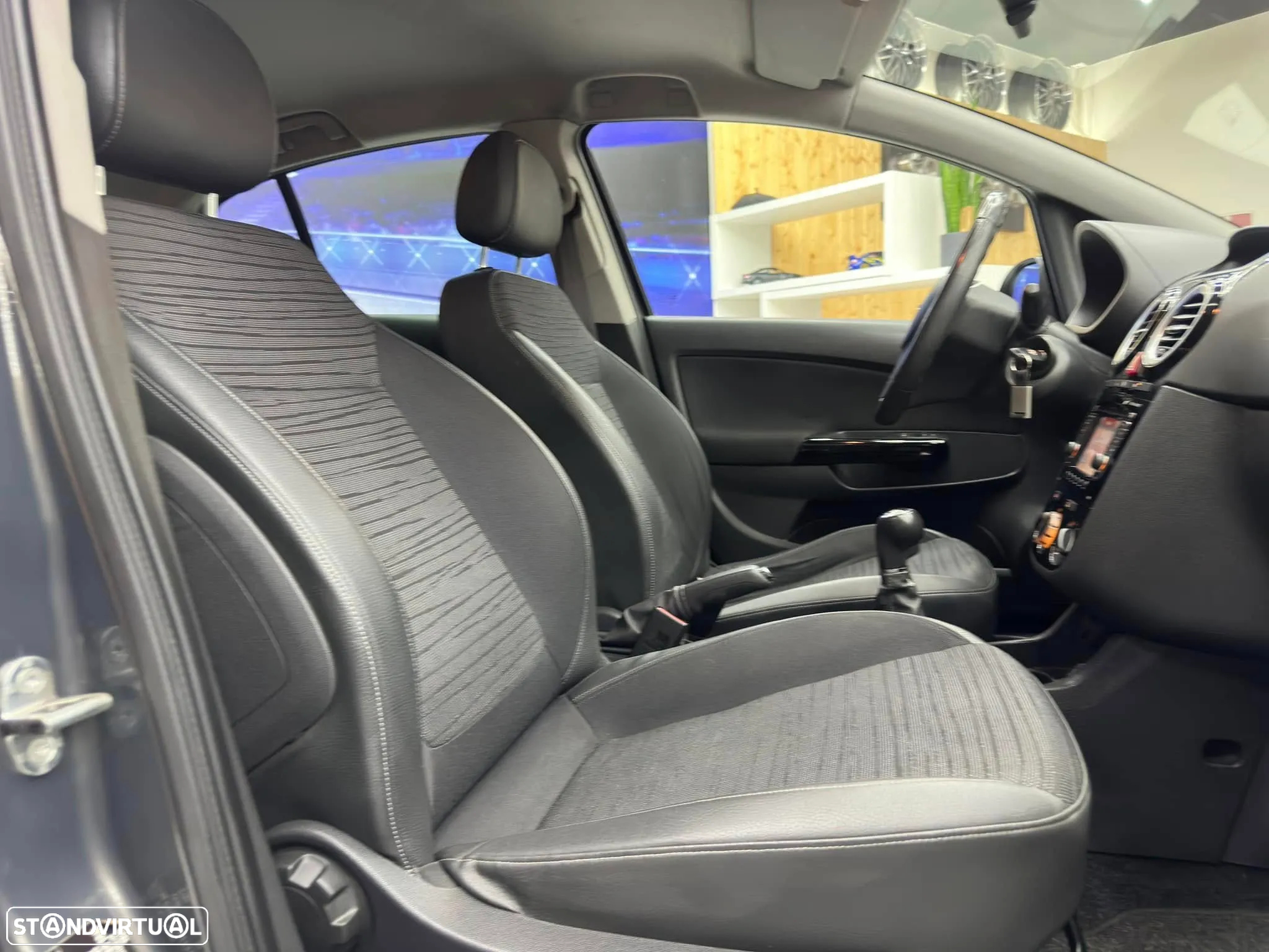 Opel Corsa 1.3 CDTi Business Edition - 51