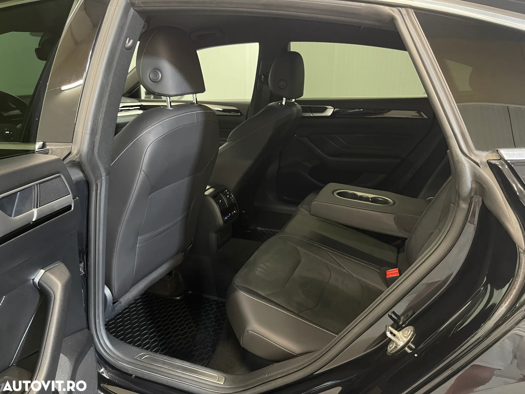 Volkswagen ARTEON 2.0 TDI DSG R-Line - 11