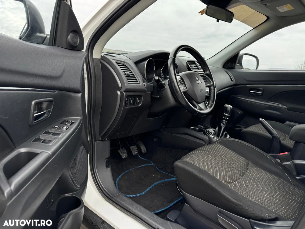 Mitsubishi ASX 1.8 DI-D 2WD Diamant Edition - 12