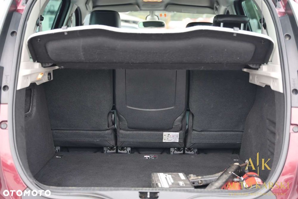 Renault Scenic - 17