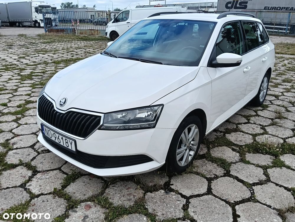 Skoda Fabia 1.0 TSI Ambition - 3