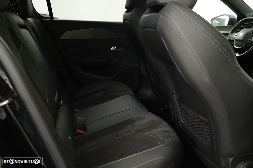 Peugeot 308 1.2 PureTech GT EAT8 - 21