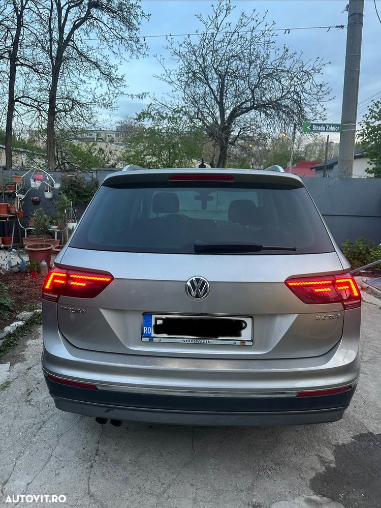 Volkswagen Tiguan - 6