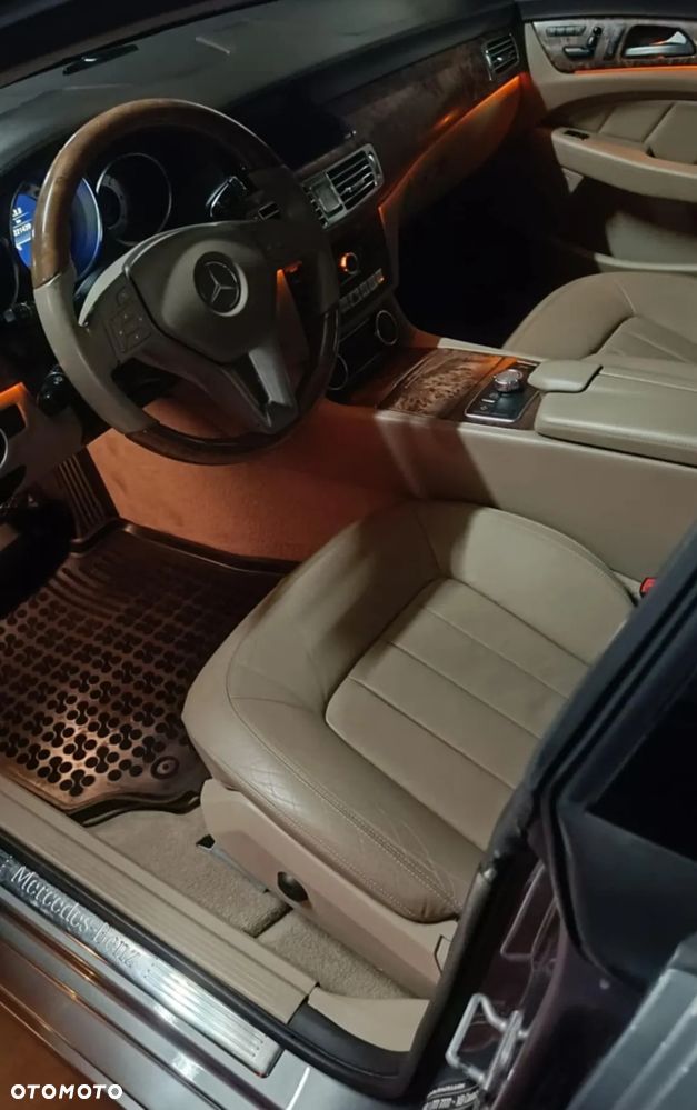 Mercedes-Benz CLS 350 CDI DPF BlueEFFICIENCY 7G-TRONIC Edition 1 - 9