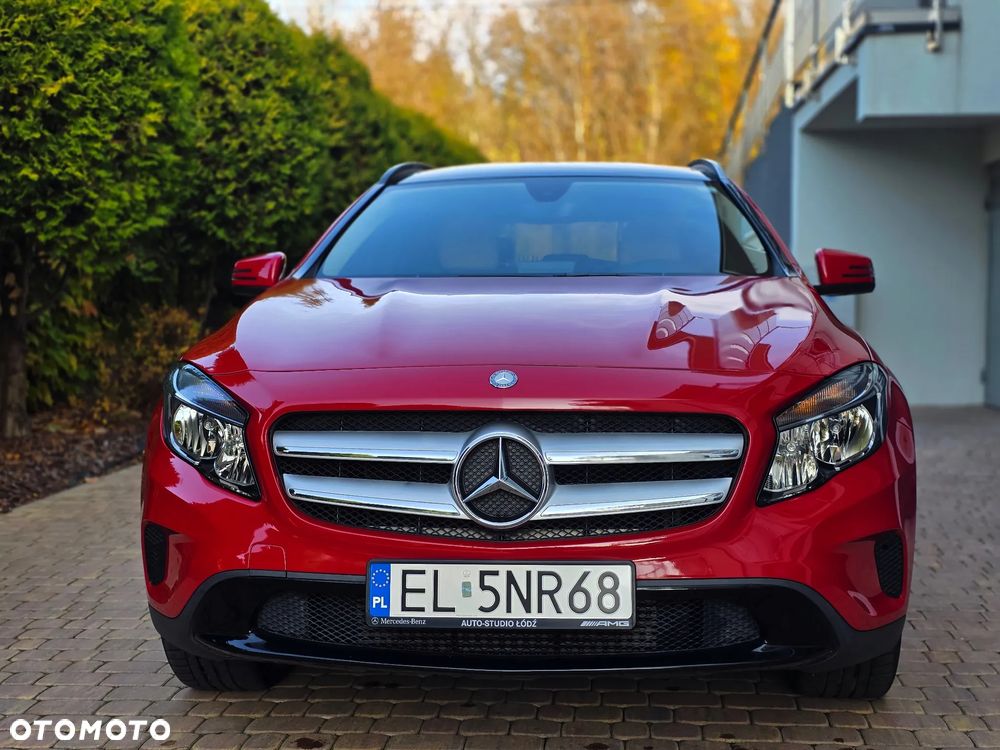 Mercedes-Benz GLA 250 4-Matic - 8