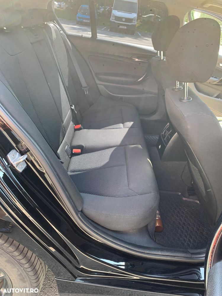 BMW Seria 1 116d EfficientDynamics Edition Standard - 11