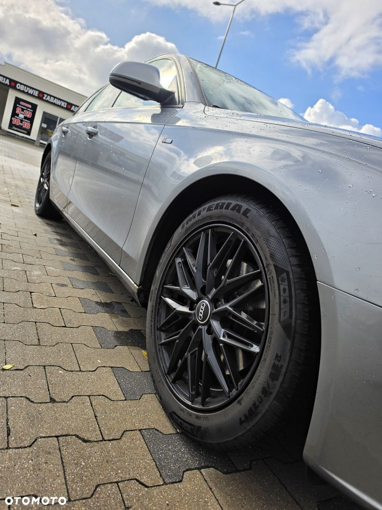Audi A4 Avant - 8
