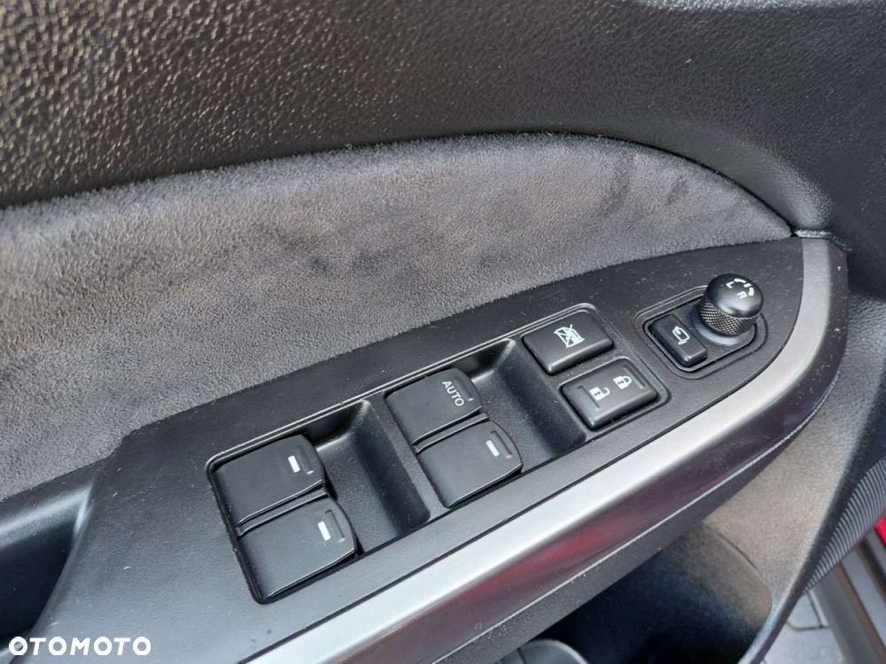 Suzuki Vitara - 10