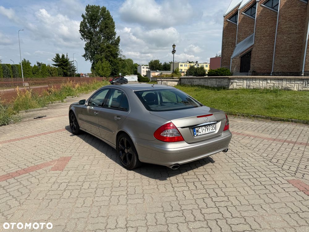 Mercedes-Benz Klasa E 280 CDI 4-Matic Classic - 10