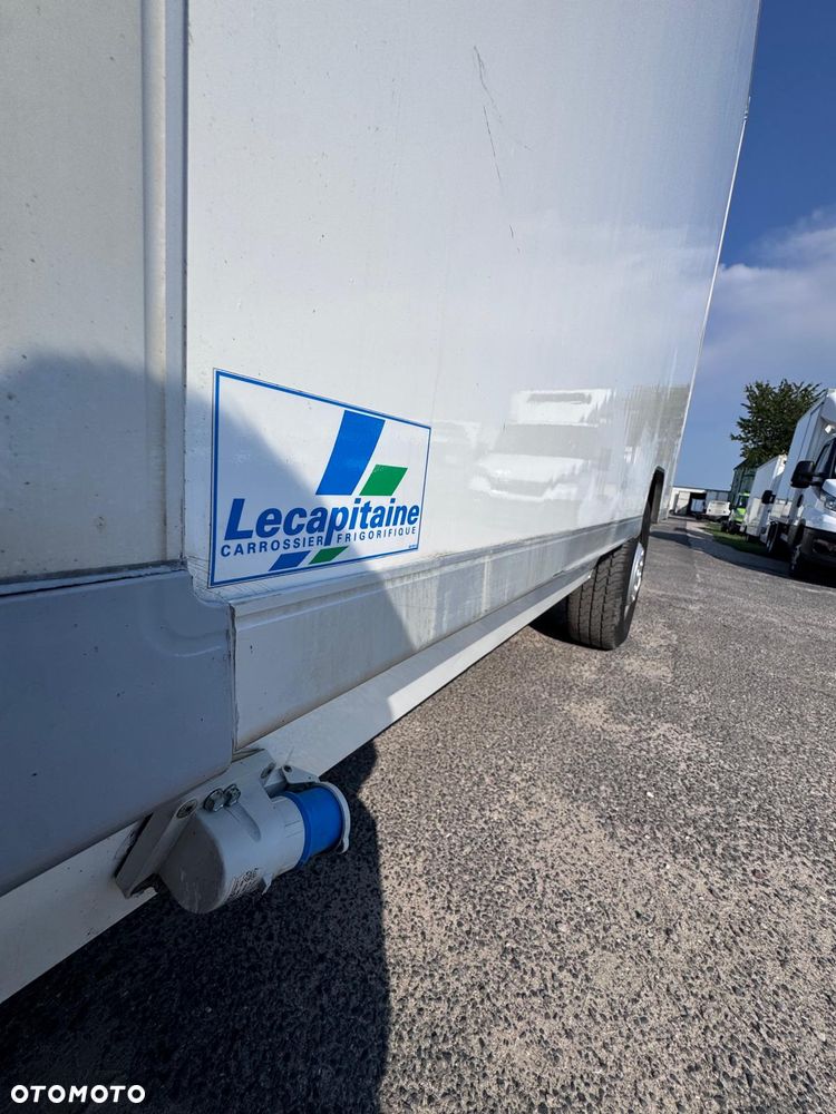 Fiat Ducato 2.3 MultiJet / Chłodnia / 230V / Carrier Xarios 350 (379) - 19