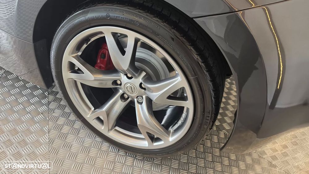 Nissan 370 Z Black Edition - 33