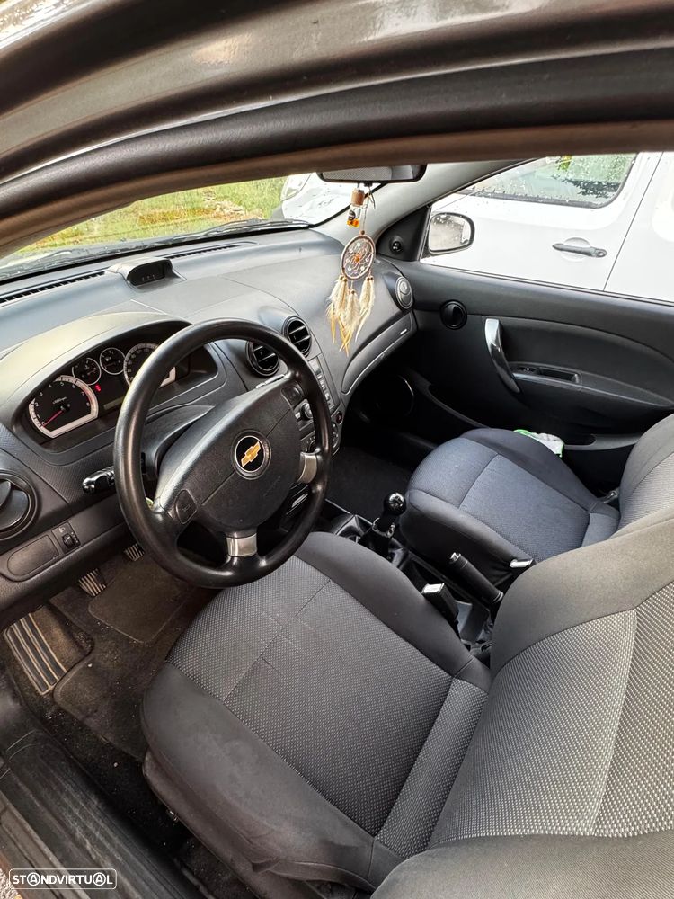 Chevrolet Aveo 1.2 L - 6