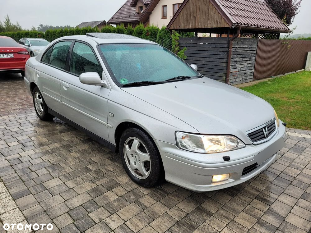 Honda Accord 2.0 ES - 4